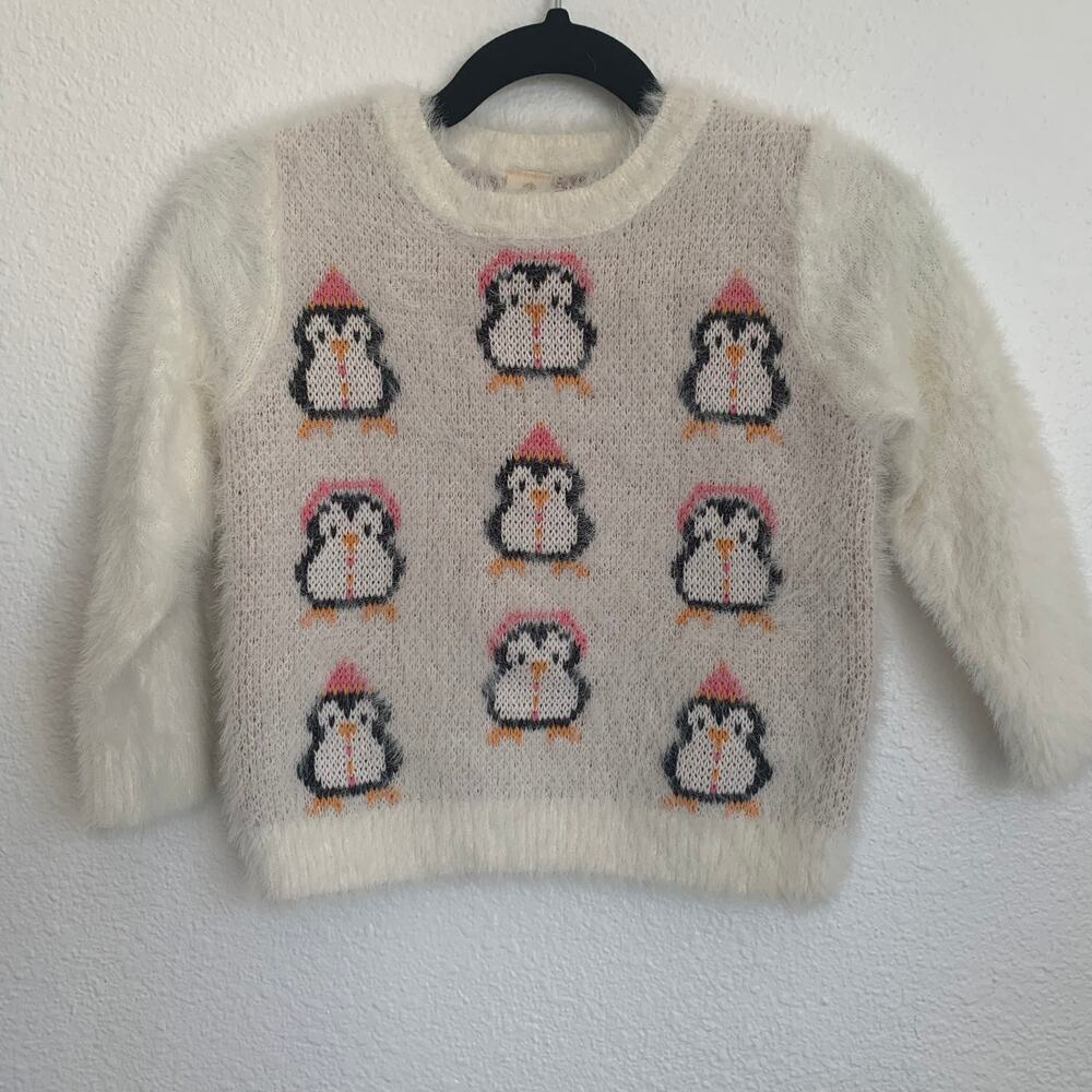 NEW Tucker +‎ Tate Penguin Fuzzy Sweater